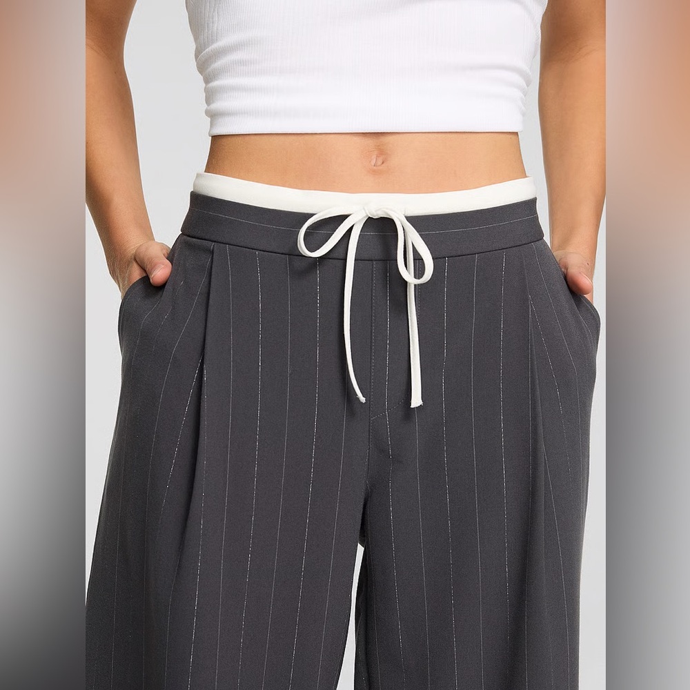 VS Pink Grey Shimmering Pinstripe Trouser Pant